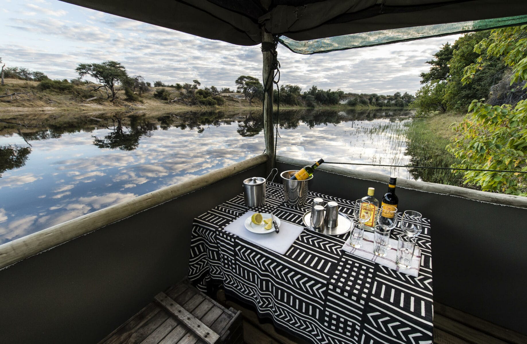 Floating hide on the Boteti River - Makgadikgadi - Meno a Kwena